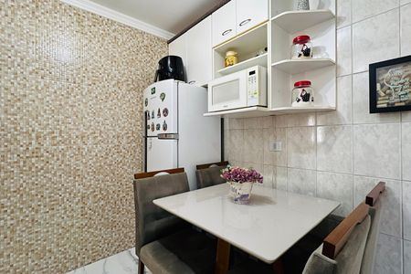 Apartamento para alugar com 55m², 2 quartos e 1 vaga Apartamento para alugar com 55m², 2 quartos e 1 vagaCozinha e Área de Serviço