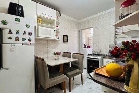 Apartamento para alugar com 55m², 2 quartos e 1 vaga Apartamento para alugar com 55m², 2 quartos e 1 vagaCozinha e Área de Serviço