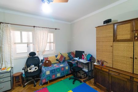 Casa de condomínio para alugar com 370m², 4 quartos e 4 vagasSuíte 4