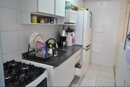 Apartamento à venda com 68m², 3 quartos e 1 vagaCozinha 