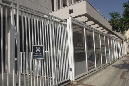 Apartamento à venda com 68m², 3 quartos e 1 vagaFachada