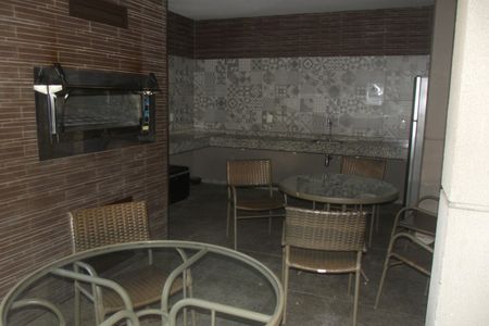 Apartamento à venda com 68m², 3 quartos e 1 vagaÁrea comum