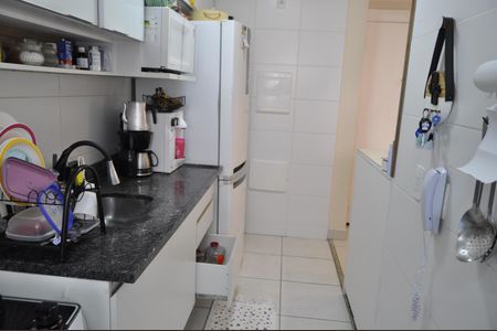 Apartamento à venda com 68m², 3 quartos e 1 vagaCozinha 