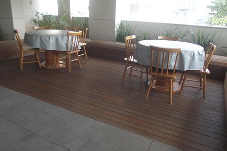 Apartamento à venda com 68m², 3 quartos e 1 vagaÁrea comum