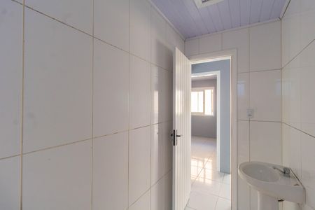 Casa de condomínio à venda com 56m², 2 quartos e 1 vaga Casa de condomínio à venda com 56m², 2 quartos e 1 vagaBanheiro