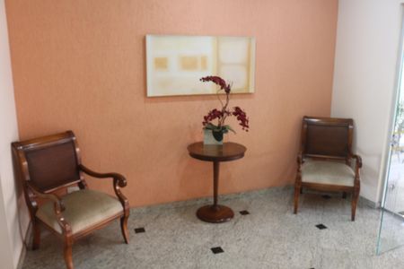 Apartamento à venda com 98m², 3 quartos e 2 vagasHall social