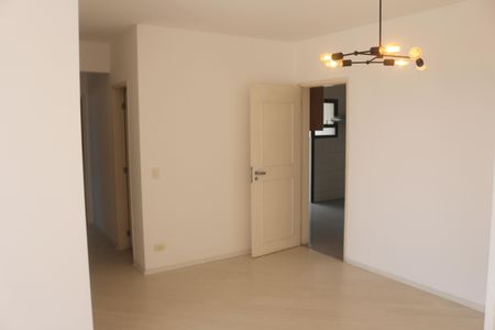 Apartamento à venda com 98m², 3 quartos e 2 vagasSala