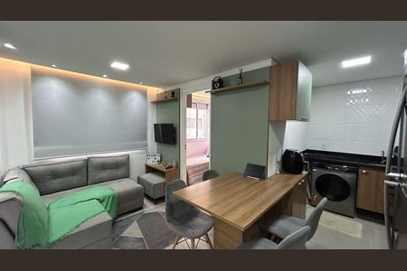 Apartamento para alugar com 33m², 2 quartos e sem vaga Apartamento para alugar com 33m², 2 quartos e sem vagaSala