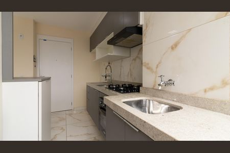Apartamento para alugar com 38m², 2 quartos e 1 vaga Apartamento para alugar com 38m², 2 quartos e 1 vagaCozinha e Área de Serviço