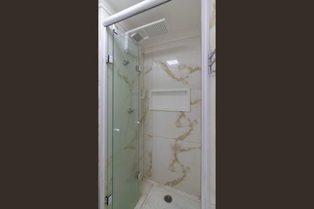 Apartamento para alugar com 38m², 2 quartos e 1 vaga Apartamento para alugar com 38m², 2 quartos e 1 vagaBanheiro