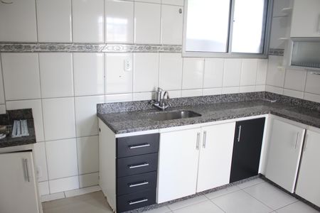 Apartamento à venda com 120m², 4 quartos e 2 vagasCozinha