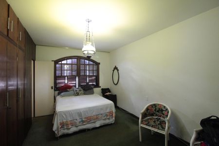 Casa para alugar com 246m², 4 quartos e 4 vagasSuite 2