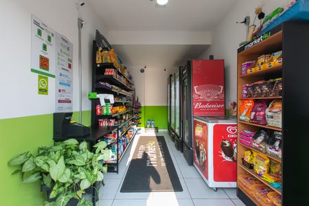 Apartamento para alugar com 43m², 2 quartos e sem vaga Apartamento para alugar com 43m², 2 quartos e sem vagaÁrea Comum - Mini Mercado
