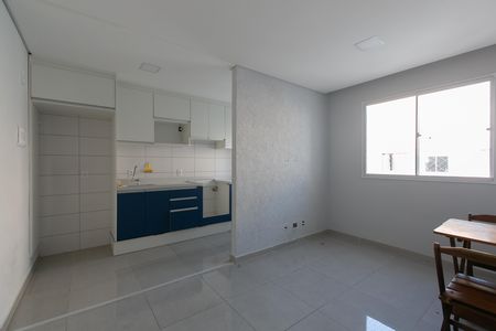 Apartamento para alugar com 43m², 2 quartos e sem vaga Apartamento para alugar com 43m², 2 quartos e sem vagaSala