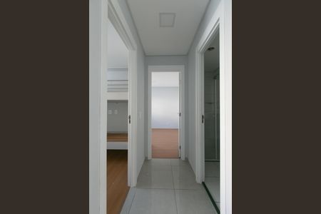 Apartamento para alugar com 43m², 2 quartos e sem vaga Apartamento para alugar com 43m², 2 quartos e sem vagaCorredor