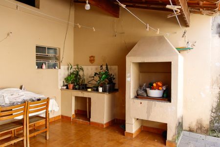 Casa à venda com 200m², 3 quartos e 1 vagaÁrea comum