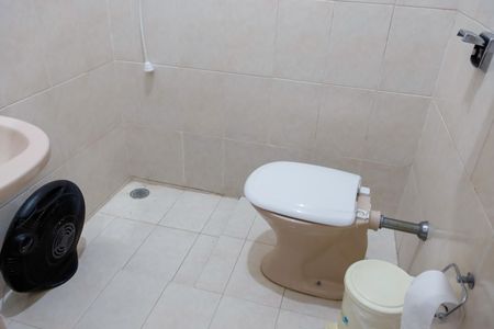 Casa à venda com 200m², 3 quartos e 1 vagaBanheiro da Suíte 3