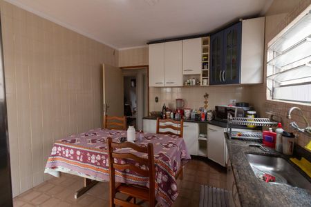 Casa à venda com 250m², 2 quartos e 3 vagasCozinha  Casa 1