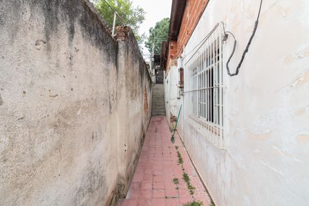 Casa à venda com 250m², 2 quartos e 3 vagasCorredor