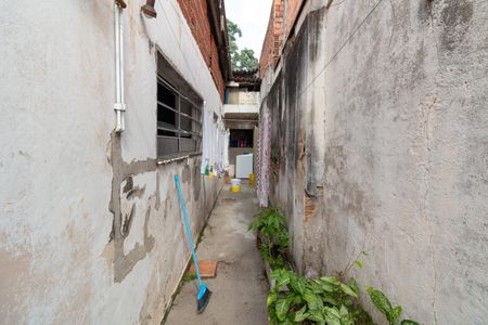 Casa à venda com 250m², 2 quartos e 3 vagasCorredor