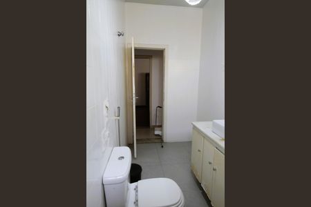 Casa à venda com 250m², 5 quartos e 3 vagasBanheiro Social