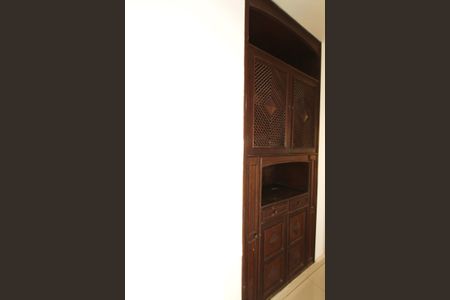 Casa à venda com 250m², 5 quartos e 3 vagasarmário corredor