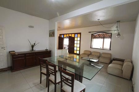 Casa à venda com 250m², 5 quartos e 3 vagasSala de Jantar