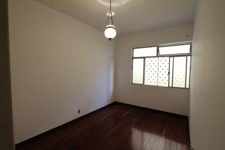 Casa à venda com 250m², 5 quartos e 3 vagasQuarto 1