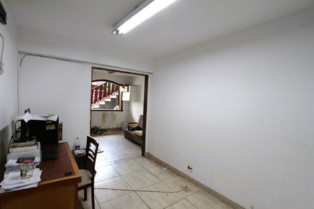 Casa à venda com 250m², 5 quartos e 3 vagasEscritório