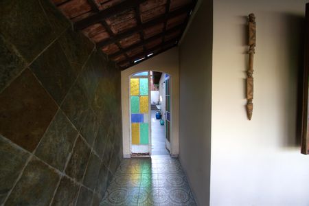 Casa à venda com 250m², 5 quartos e 3 vagasCorredor