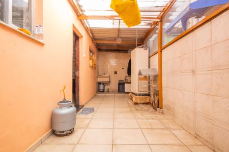 Casa à venda com 250m², 3 quartos e 6 vagasÁrea de Serviço