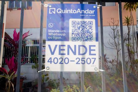 Casa à venda com 250m², 3 quartos e 6 vagasPlaca