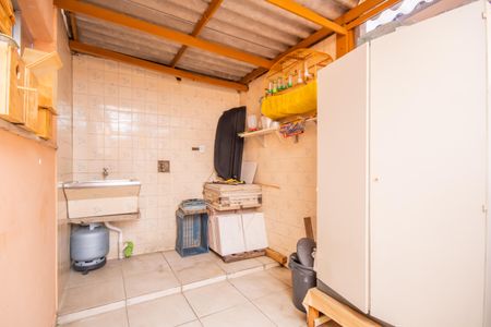 Casa à venda com 250m², 3 quartos e 6 vagasÁrea de Serviço