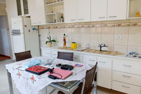 Casa à venda com 200m², 4 quartos e sem vagaCozinha