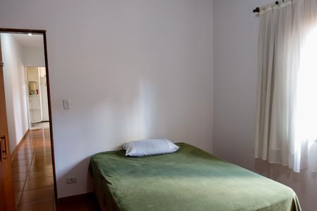 Casa à venda com 200m², 4 quartos e sem vagaQuarto 2 - Suíte