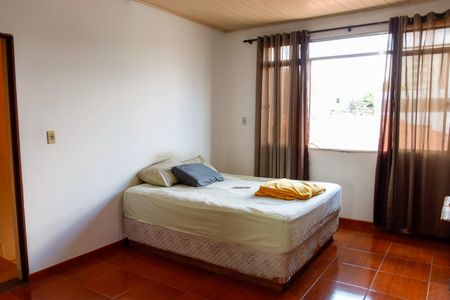 Casa à venda com 200m², 4 quartos e sem vagaQuarto 3 - Suíte