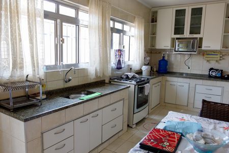 Casa à venda com 200m², 4 quartos e sem vagaCozinha