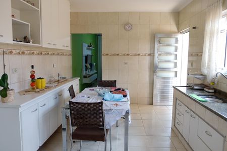 Casa à venda com 200m², 4 quartos e sem vagaCozinha