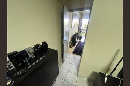 Casa à venda com 215m², 4 quartos e sem vagaQuarto Edicula 1