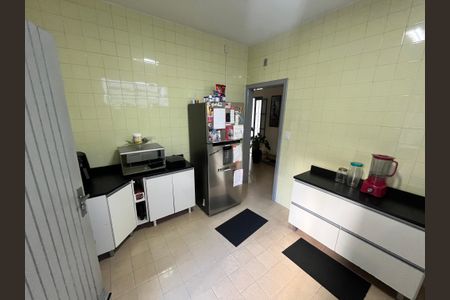 Casa à venda com 215m², 4 quartos e sem vagaCozinha 2