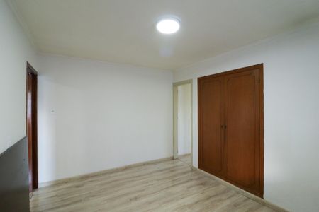 Casa à venda com 215m², 4 quartos e sem vagaQuarto 1