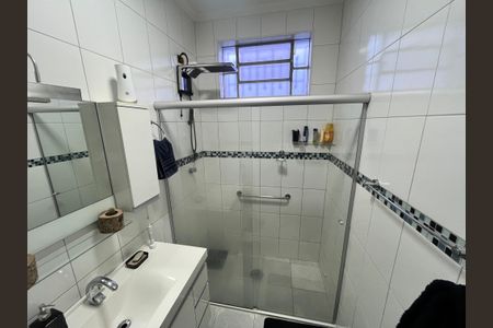 Casa à venda com 215m², 4 quartos e sem vagaBanheiro 2