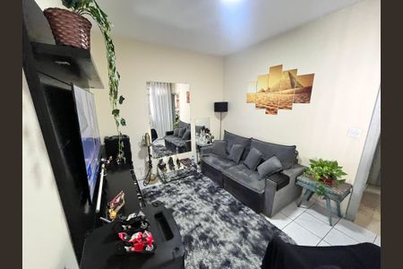 Casa à venda com 215m², 4 quartos e sem vagaSala 2