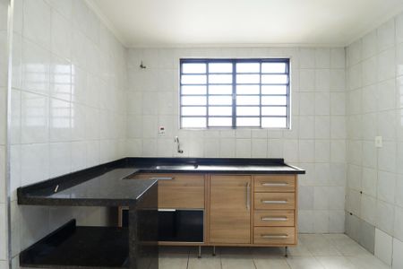 Casa à venda com 215m², 4 quartos e sem vagaCozinha