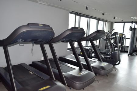 Apartamento à venda com 32m², 1 quarto e sem vagaÁrea comum - Academia