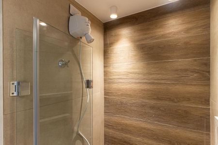 Apartamento para alugar com 34m², 2 quartos e sem vagaBanheiro