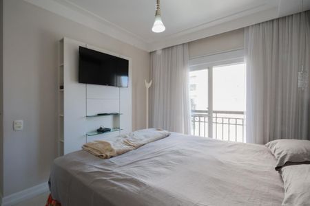 Apartamento à venda com 136m², 3 quartos e 2 vagas Apartamento à venda com 136m², 3 quartos e 2 vagasSuíte 1