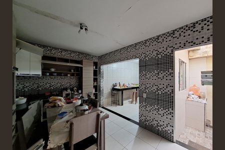 Casa à venda com 200m², 2 quartos e 1 vagaCozinha