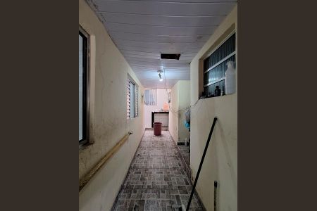 Casa à venda com 200m², 2 quartos e 1 vagaCorredor