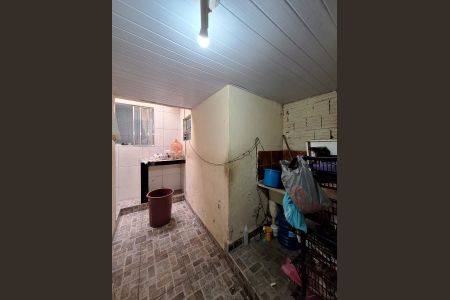 Casa à venda com 200m², 2 quartos e 1 vagaCorredor